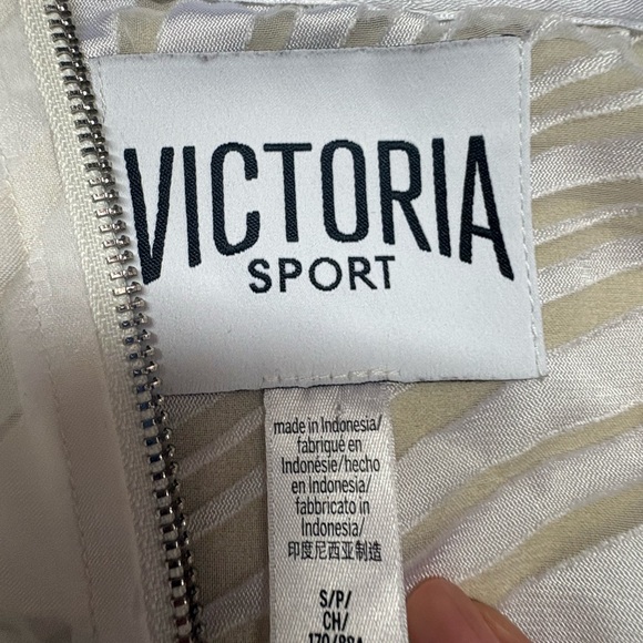 Victoria's Secret Sheer White Patterned Jacket - Picture 2 of 2